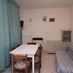 Apartment In Rosolina Mare 24989