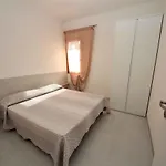 Apartments In Rosolina Mare 33313