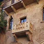 Vitti'S Home Verona 4 - Apartment