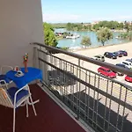 Enjoy Your Holiday In Our Flat-Beahost