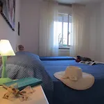 One Bedroom Apartment By The Beach