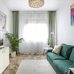 Peggy'S House