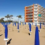Amazing Seaview Apartment-Porto Santa Margherita