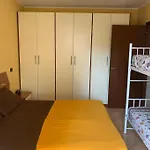 Appartamento Con Piscina E Giardino Privati