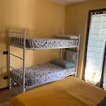 Appartamento Con Piscina E Giardino Privati