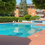 Residence Peschiera - Two Bedroom Apartment With Balcony