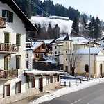 Dolomiti Openspace Free Parking