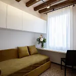 Palazzetto San Stin Up To 5 Guests Renewed In 2024