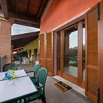 5 Min From Gardaland, With Free Pool