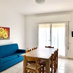 Apartment In Rosolina Mare 25005