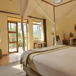 Gorilla Safari Lodge