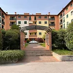 Vicenza City Apartments 3