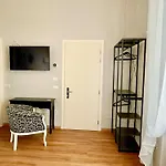 Domus 44 Rooms