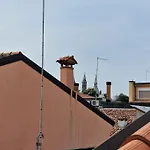 Enjoy Home - Mansarda Piccolo Tesoro In Centro Citta