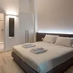 Htm Venice Suite By Halldis