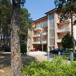 Pinetina Beach