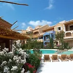 Cascina Del Mar Apartments
