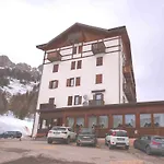 Casetta Sul Lago Di Misurina