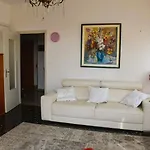 Casa Leopardi - Holiday Apartment In Garda