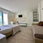 Hotel Nizza Frontemare Superior 3 Stelle