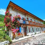 Casa Nella Natura Il Risveglio Degli Elfi
