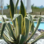Hotel Mediterraneo Suite&Residence