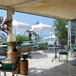 Hotel Montecarlo