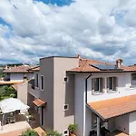 La Casa Di Laura