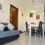 Giuly Beth'S House