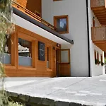 Maison Boutique Fior D'Alpe