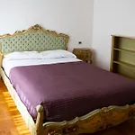 Di Ale Elegant House