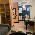 Buddha Guest House In Venice