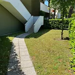 Azzurro Via Livenza 1