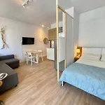 Newly Decorated Studio Near The Beach