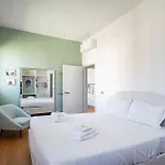 Elegant And Cosy Apartment In Padova Center!