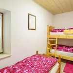 Stunning Home In Borgo Valbelluna With Kitchen