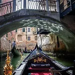 Luxhaven Venice