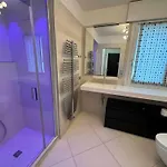 App4Rent Grey - Family Apartment