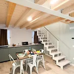 Graceful Apartments - Paradise Apartment