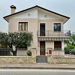 Laura'S House