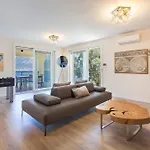 Paradise Apartment With Pool