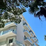 Hotel President