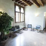 Appartamento In Contesto Storico