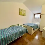 Relax In A Bright Villa In A Quiet Village