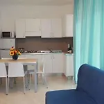 One-Bedroom Apartment Rosolina Mare Near Sea 4