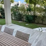 Le Village Tropezien