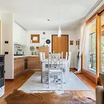Dolomiti Cortina Chalet Con Parcheggio - Caldo E Accogliente Trilocale