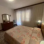 Falconera 3 Bedrooms Apartment - Agenzia Cocal