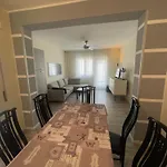 Falconera 3 Bedrooms Apartment - Agenzia Cocal