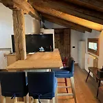 Il Covo, Grazioso Bilocale Mansardato A Cortina